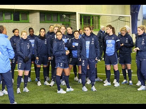 Bleues : coup d'envoi du stage