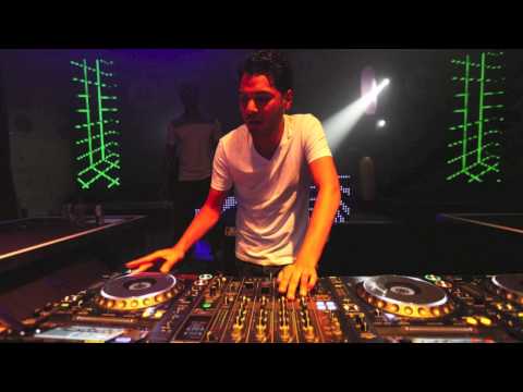Marc Benjamin live at Exxellent (Steve Aoki) Queensnight Matrixx Nijmegen 29-04-13