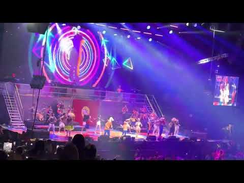 El Baile de Pepo @BelyyBetoOficial Arena Monterrey 2022