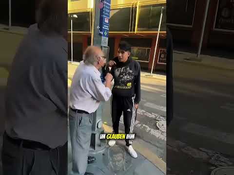 Er Griff Einen Senior An – Dann Kam Die Polizei 🚨