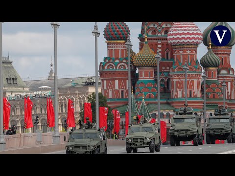Rusia celebra el desfile del Día de la Victoria en la plaza Roja de Moscú