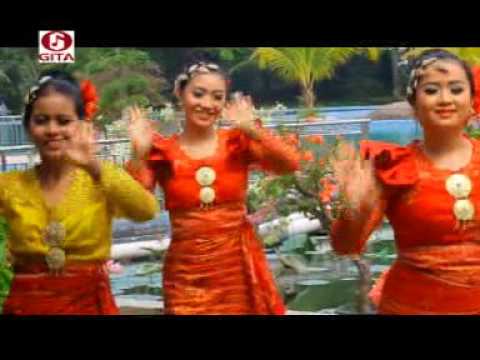 Novita Br. Barus (kacang Koro) Vs Morina Br. Sembiring (Piso Surit)