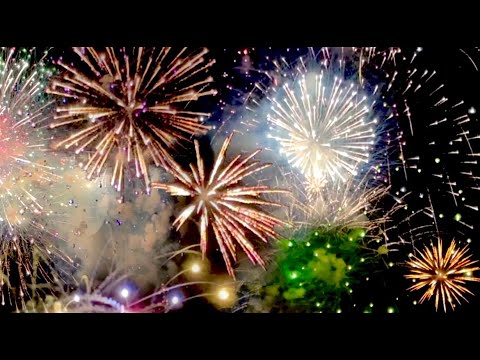 Fireworks Sound Effects and Stock Video 4K | Colorful Fireworks Exploding in Night Sky -ROYALTY FREE
