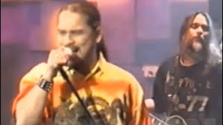 Download lagu Wings - Hukum Karma live mp3 Download lagu Wings - Hukum Karma live mp3