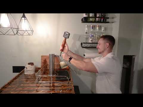 8 8TH AVE Wareham MA