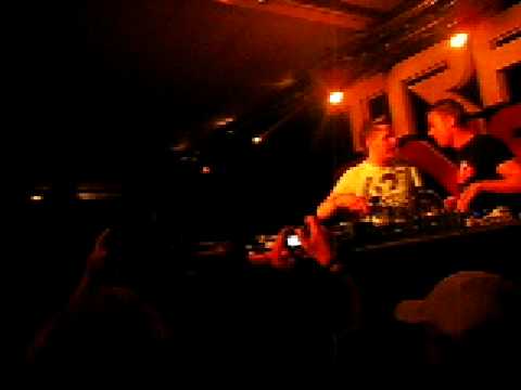 Ali WIlson - Shakedown (Live @ Trance Energy 2009)