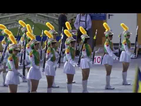 Only in Taiwan - Taipei First Girls' High School Marching Band