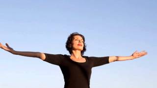 Luz Casal   Enamorada de un sueño