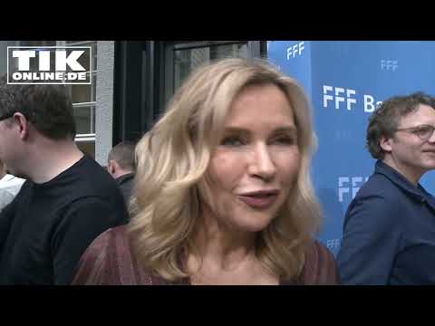 Veronica Ferres lüftet Geheimnis ihrer Handtasche: Das hat sie immer dabei!