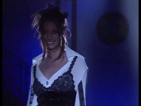 Atelier Versace Fall Winter 1993-94.