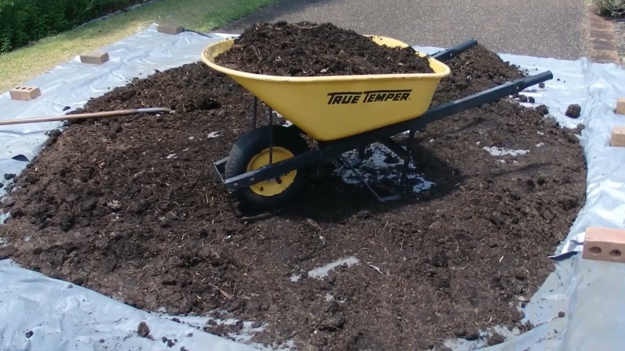 How many cubic meters are there in a ton of compost? Tipseri