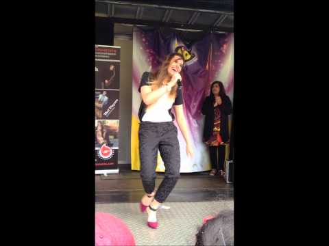 Bambi performing 'Aashiq' at Hungama 2013