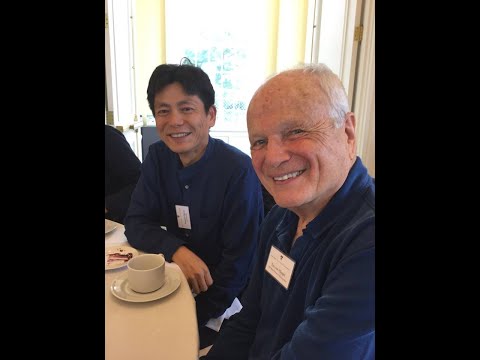 経営学科 小川進（神戸大学名誉教授、関西学院大学教授）の他己紹介（日本語訳で）