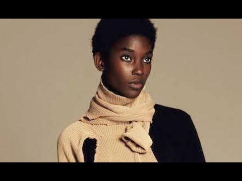 LAURA REYES Best Model Moments FW 2022 - Fashion Channel