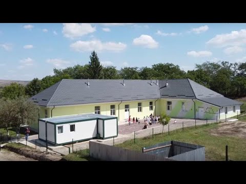 Scoala Negulesti (Bacau) - Impreuna CONSTRUIM Oameni! Renovare/Dotare scoli rurale