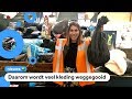 In kledingbakken zit vaak afval en soms zelfs een dode kat
