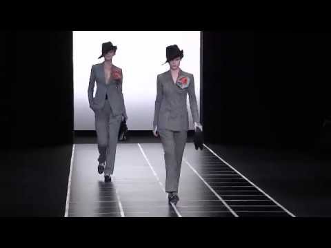Giorgio Armani Women's Wear Runway Fall/Winter 2012-13 by Trendstop.com