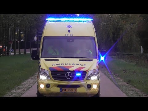 A1 Ambulance 08-130 met spoed in Beuningen