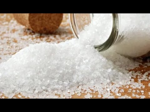 Për të memorizuar mësimet, më kanë thënë të hedh në çdo faqe libri kripë dhe thërrime buke?