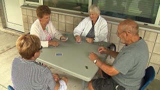Seniors playing euchre dealt a bad hand by city of Toronto
