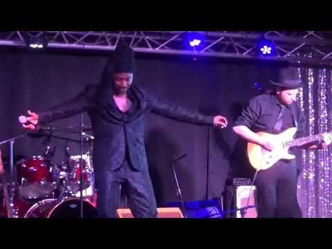 COPASTETIC PERFORMS 'TRACKS OF MY TEARS' BY MOTOWNS SMOKEY ROBINSON AND THE MIRACLES.@ JOESEPPI'S .