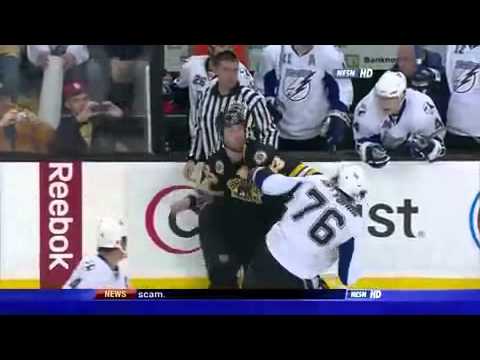 Hockeyfighters.cz   Zdeno Chara vs Evgeni Artyukhin Fight.wmv