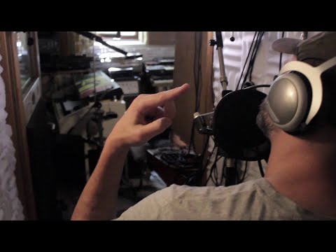 Flipstar, Fresh & Kasio - Lass die Puppen tanzen (feat. Schlakks)