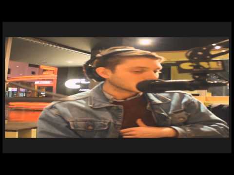 Prestation live LOUD X LARY @ La Dose CIBL 101.5 FM // 17 mai 2012