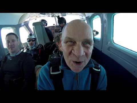 Skydive Sebastian - Carl's Skydive (#1)