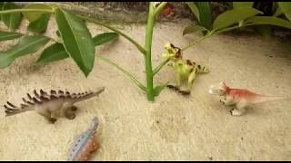 OS 4 MELHORES AMIGOS DINOSSAUROS