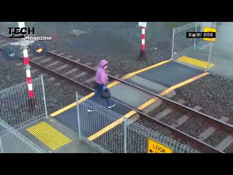 Total IDIOTS TRUCKS, CARS VS TRAINS   Dangerous Trains Crashing Compilation 2021   Train Derailment