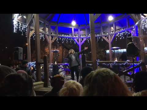 BÁRA BASIKOVÁ - Souměrná, Neštěmice 2022