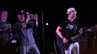 Jensen Ackles with Louden Swain at SNS Hawaii Con