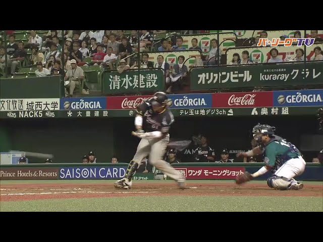 マリーンズ・角中 回転しまくり