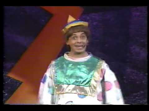 Oncle Georges (Daniel Lemire) fête ses 20 ans