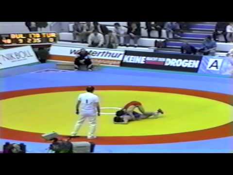 1991 Senior European Greco Championships: 48 kg Nuran Pelikian (BUL) vs. Elmas Oemer (TUR)
