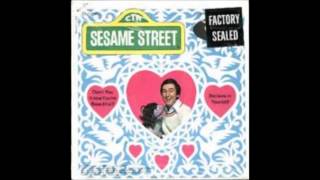 Classic Sesame Street - "Don't You Know You're Beautiful" (Audio -single version)