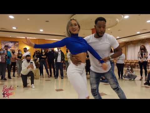 Ronald y Alba [JR - Desnúdate] @ Congreso Cuidad Real Salsea 14/01/22