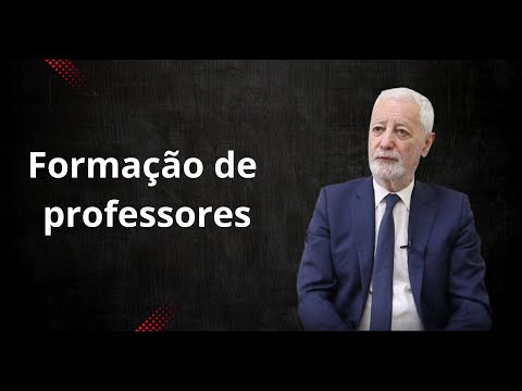 A formação de professores: da escola normal às universidades