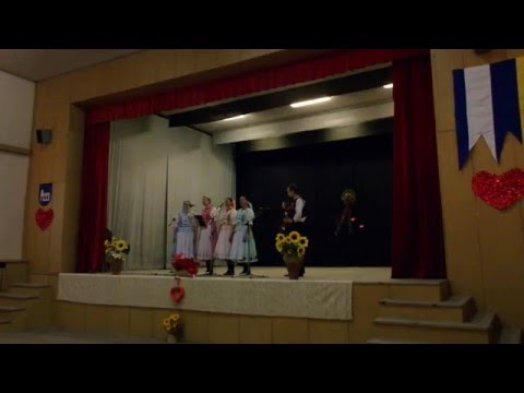 Lelija z Humennoho - Zelene lisťa, bili kaštany