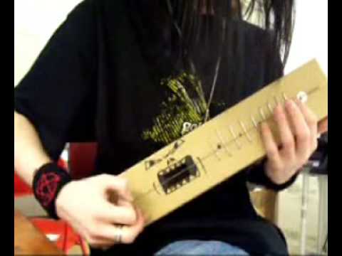 comment construire une guitare en carton