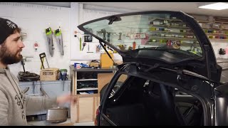 How to replace rear window / tailgate gas struts on Smart Car W450 ForTwo