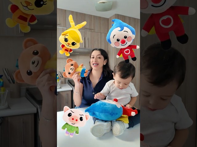 Vídeo relacionado con BANDAI - Peluche Musical DX de Hoggie PL85015, Juguete de Peluche Suave con Sonido, Muñeco de la Serie El Héroe del Corazón, Juguete para Niños y Niñas.