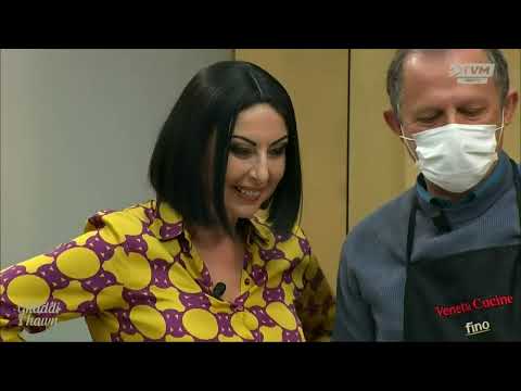 Philip Vella - Living Doll on Għaddi s'Hawn