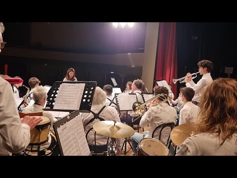 Closely Dancing | Arturo Sandoval - J&B Wind Band Canzo