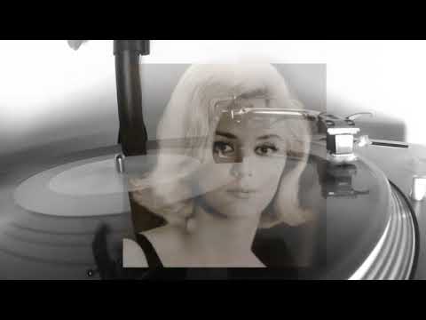 Jackie DeShannon 1963 - When You Walk In The Room