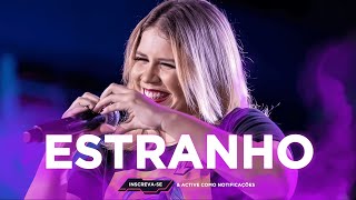 Marília Mendonça - Estranho (Letra/Lyrics) | Super Letra