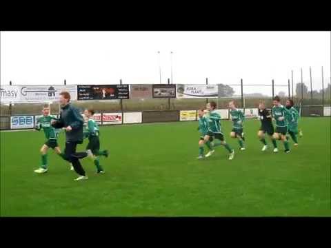 2012-10-06 Kvc Oostmalle sport preminiemen B Meerle-Oostmalle 6-4.wmv