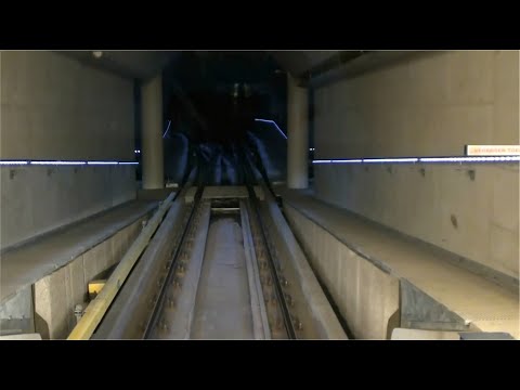 Cab ride metro Rotterdam; Rotterdam Centraal-Spijkenisse De Akkers (20111224; 10x versneld)