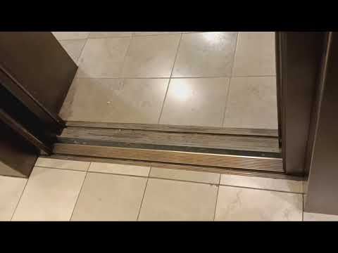 Montgomery traction elevators at Nordstrom at The Westchester mall (White Plains, NY)